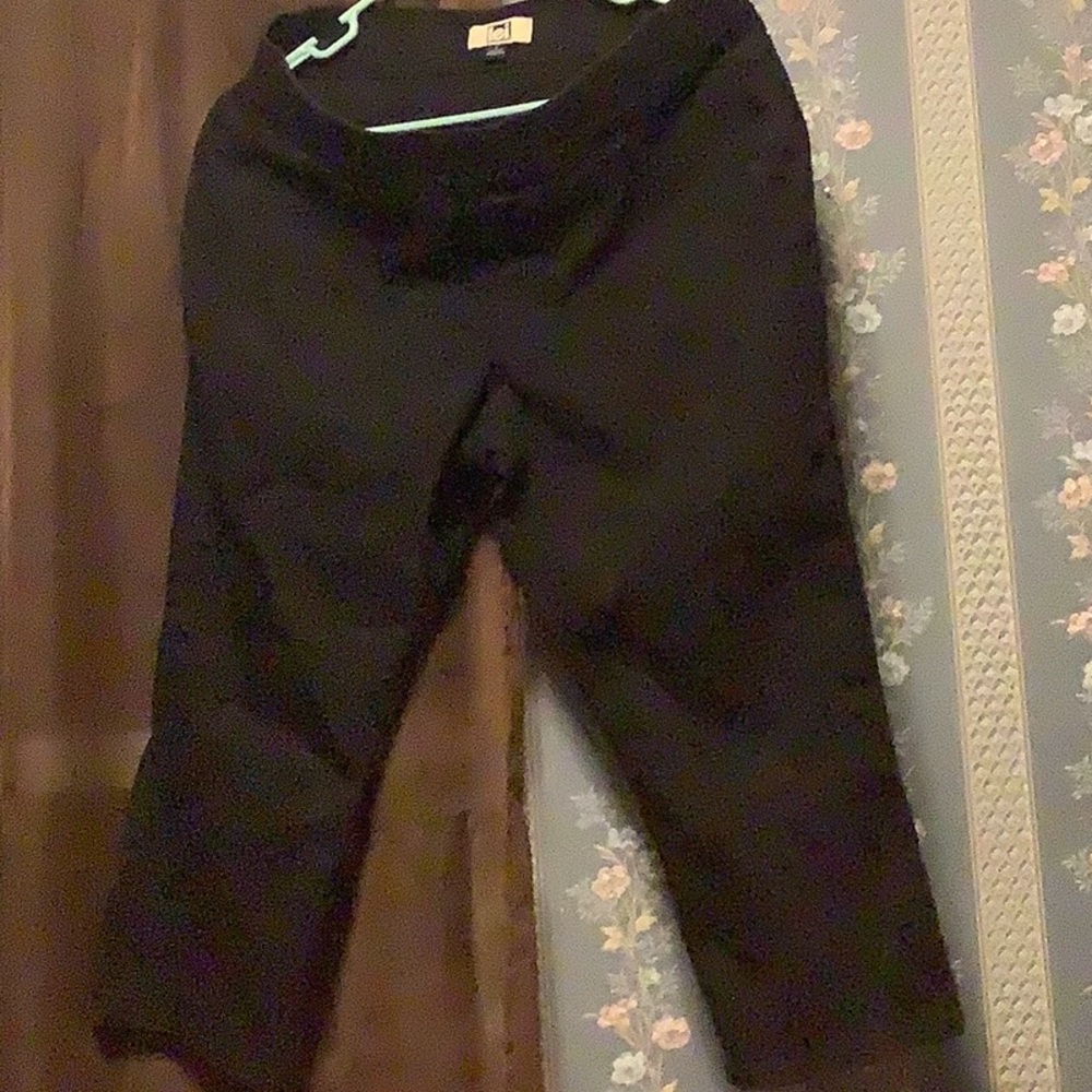 L.E.I capris